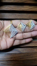 Load image into Gallery viewer, Geetanjali Diamond Pendant Necklace Set
