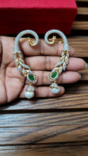 Load image into Gallery viewer, Blossom Diamond earcuffs Earrings