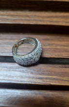 Load image into Gallery viewer, Urban diva Cz Band Ring