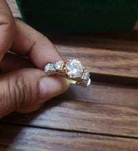 Load image into Gallery viewer, Prachi Solitaire Cz Ring