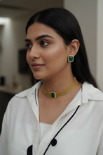 Load image into Gallery viewer, Green Choker Diamond Necklace Set