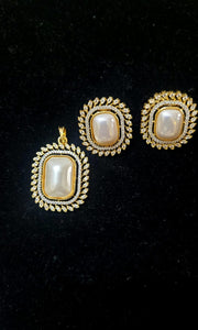 Pearl Diamond Pendant Necklace Set
