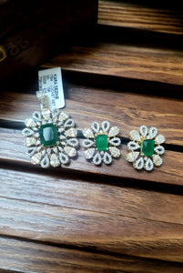 Emerald Diamond Pendant Necklace Set