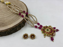 Load image into Gallery viewer, Real Pearl (Basra) Kundan Necklace  Set