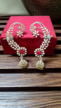 Load image into Gallery viewer, Daisy Diamond earcuffs Earrings
