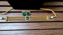 Load image into Gallery viewer, Green Choker Diamond Necklace Set