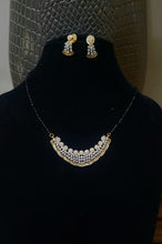 Load image into Gallery viewer, Priya Mangalsutra pendant necklace set