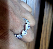 Load image into Gallery viewer, White Heart Ring