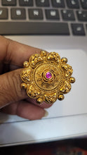 Load image into Gallery viewer, Kiara glamour finger Ring