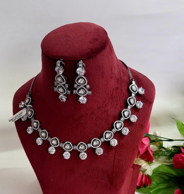 Gemzlane Fusion Victorian Kundan Diamond Necklace Set