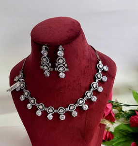 Gemzlane Fusion Victorian Kundan Diamond Necklace Set