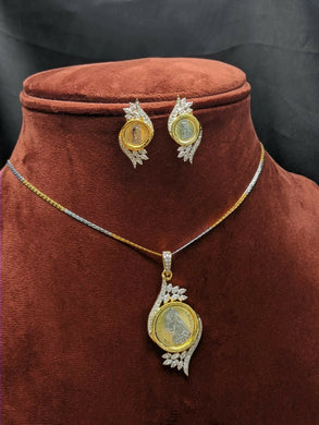 Gemzlane Ginni stylish  pendant diamond necklace set
