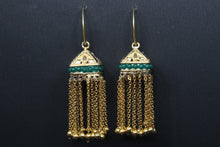 Load image into Gallery viewer, Triangular danglers earrings