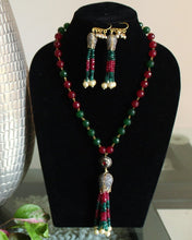 Load image into Gallery viewer, Red green lotus Chain beaded Necklace Set