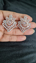 Load image into Gallery viewer, Designer diamond Studs Earrings
