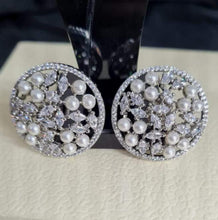 Load image into Gallery viewer, Circular diamond and pearls Silver plated Studs Earrings