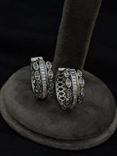Load image into Gallery viewer, Bali dangler studs earrings