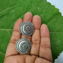 Load image into Gallery viewer, Gemzlane circular oxidized silver tone ear studs for women and girls