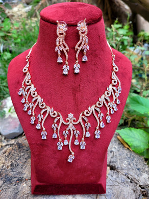 Niharika White Rosegold Diamond Necklace Set