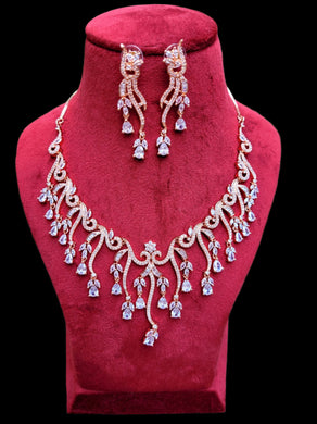 Niharika White Rosegold Diamond Necklace Set