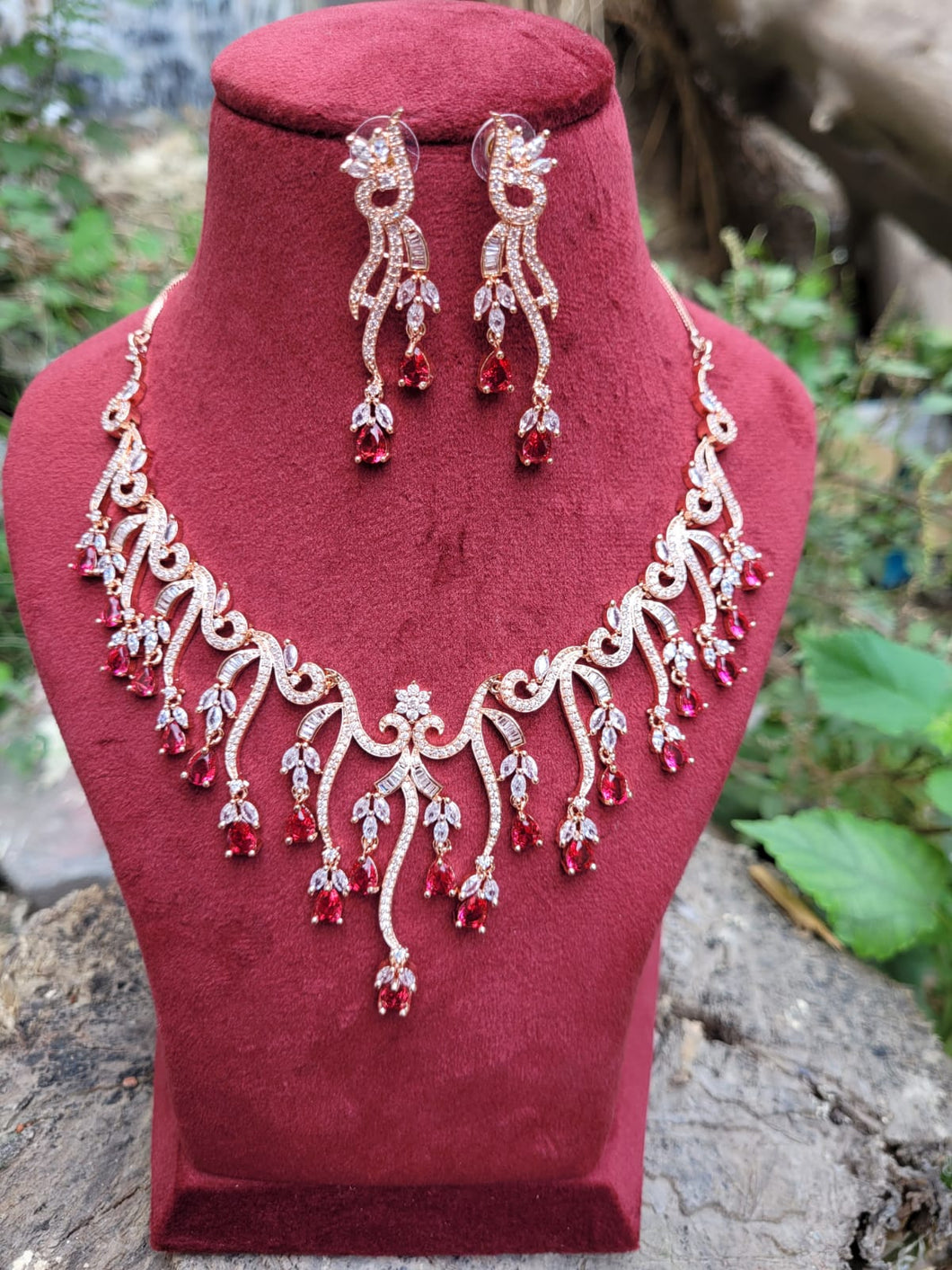 Niharka Ruby Rosegold Diamond Necklace Set