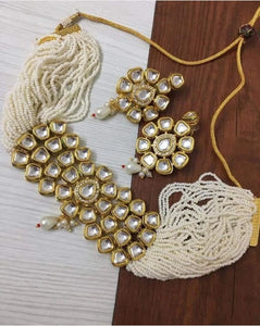 Mishta Kundan pendant Choker Necklace Set