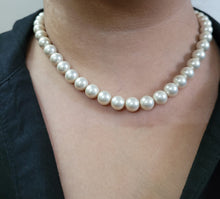 Load image into Gallery viewer, Gemzlane  pearl fashion necklace