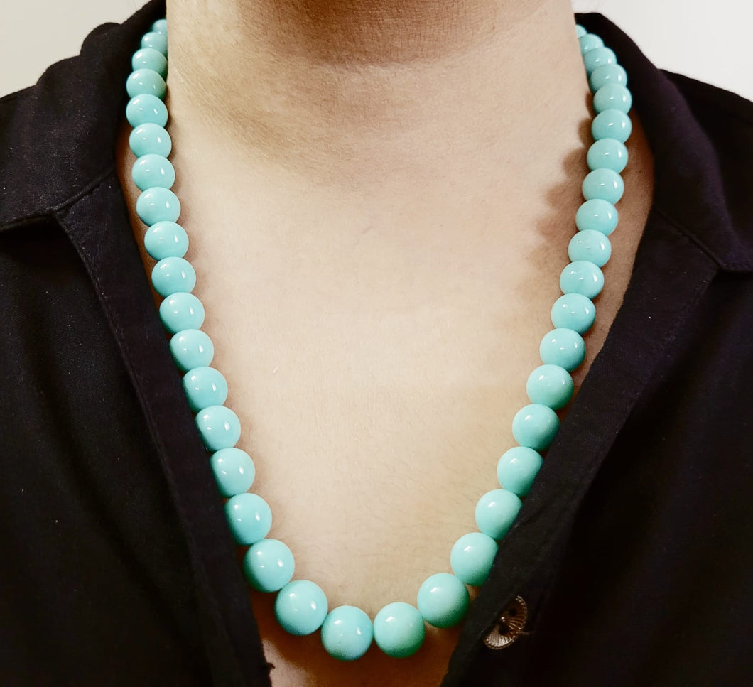 Single Layer Light Blue pearl fashion necklace