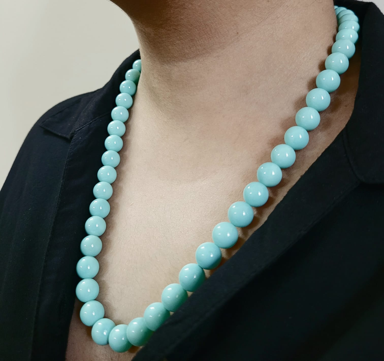 Single Layer Light Blue pearl fashion necklace Gemzlane
