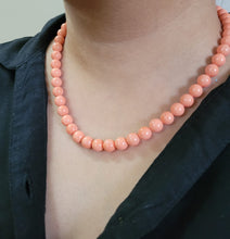 Load image into Gallery viewer, Single Line Peach pearl fashion necklace