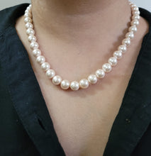Load image into Gallery viewer, Pearl fashion necklace
