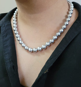 Metallic Grey Pearl fashion necklace