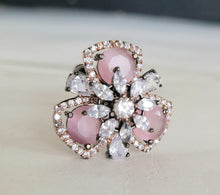 Load image into Gallery viewer, Gemzlane Pink  Diamond Adjustable Cocktail Rings
