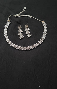 Sleek silver plated Cubic zirconia Diamond Necklace set