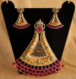 Gemzlane triangular pendant necklace set - Necklace set