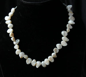 Gemzlane Baroque pearls necklace for women and girls - Necklace set