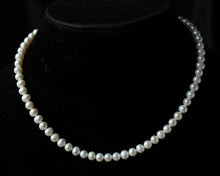 Load image into Gallery viewer, Gemzlane Single line Real Pearls  necklace  for women and girls - Necklace set