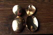 Load image into Gallery viewer, Golden stud Fashion earrings - Gemzlane