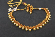Load image into Gallery viewer, ChokerTemple jewellery  necklace set with earrings - Gemzlane