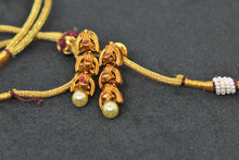 Load image into Gallery viewer, ChokerTemple jewellery  necklace set with earrings - Gemzlane