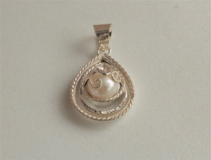 92.5 Sterling Silver Pearl Pendant - Gemzlane