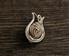 Load image into Gallery viewer, 92.5 Sterling Silver Pearl Pendant - Gemzlane