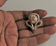Load image into Gallery viewer, 92.5 Sterling Silver Pearl Pendant - Gemzlane