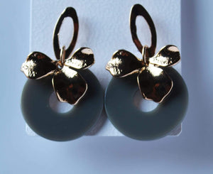 Stylish stud Fashion earrings - Gemzlane
