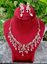 Load image into Gallery viewer, Red Cubic zirconia Diamond Necklace Set
