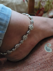 Gemzlane Pair of Oxidised Anklet