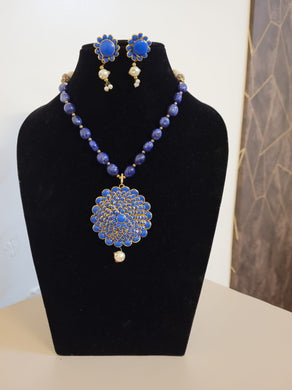 Gemzlane Blue Pendant Beaded necklace Set