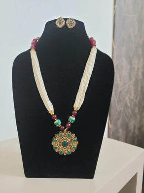 Gemzlane Designer Pendant Beaded necklace Set