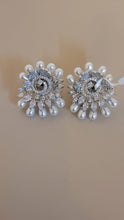Load image into Gallery viewer, White Circular Diamond Stud Earrings