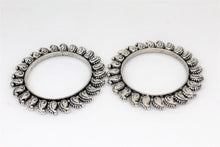 Load image into Gallery viewer, Gemzlane oxidized silver tone pair of bangles - Gemzlane